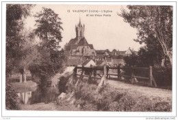 Valencay L'eglise Et Les Vieux Ponts Non Circulée - Other & Unclassified