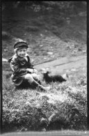 Photographie Photo Vintage Snapshot Casquette Caban Mode Enfant - Personnes Anonymes