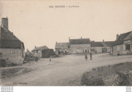 V1-58) BICHES (NIEVRE)  LA PLACE  - ( ANIMEE  - HABITANTS - 2 SCANS ) - Andere & Zonder Classificatie