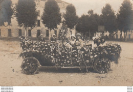 47) MARMANDE - CARTE PHOTO BALISTAI - LE 7 SEPTEMBRE 1922 - FETE DE LESTANG - RUE LABAT - VOITURE  FLEURIE - 2 SCANS) - Marmande
