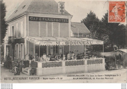 V2-17) CHATELAILLON - CAFE FAMILY - HOTEL GODINEAU - ( ANIMATION )  - Châtelaillon-Plage