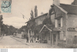 V17-94) LA VARENNE CHENNEVIERES  - L ' HOSTELLERIE DE L ' ÉCU DE FRANCE  - ( ANIMATION ) - Chennevieres Sur Marne