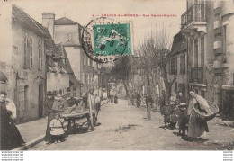 V17-64) SALIES DE BEARN - RUE SAINT MARTIN - ( ANIMATION - HABITANTS ) - Salies De Bearn