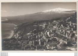 V18- TAORMINA - PANORAMA - CARTE PHOTO  F. GALIFI CRUPI , TAORMINA - ( 2 SCANS )  - Messina