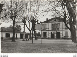 V20-47) FONGRAVE (LOT ET GARONNE) LA MAIRIE - TERRAIN DE BASKET BALL - (2 SCANS) - Autres & Non Classés