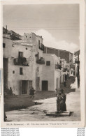 V22- IBIZA (BALEARES) UN RINCON DE LA  " PLACA DE LA VILA " - ( ANIMATION - HABITANTS - 1952 - 2 SCANS )  - Ibiza