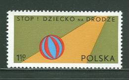 POLAND 1977 MICHEL NO: 2486  MNH - Unused Stamps