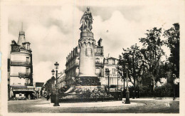 10 -  TROYES - MONUMENT DES ENFANTS DE L'AUBE - Troyes