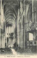 12 -  RODEZ - INTERIEUR DE LA CATHEDRALE - Rodez