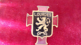 Ancienne Broche Lourdes Pèlerinage Militaire Belge 1958 - Broches