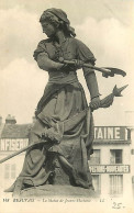 60 - Beauvais - La Statue De Jeanne Hachette - CPA - Voir Scans Recto-Verso - Beauvais