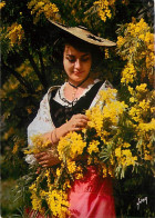 Femmes - Côte D'Azur - Fleurs - Folklore - CPM - Voir Scans Recto-Verso - Femmes