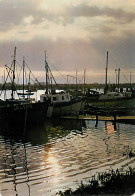 85 - L'Aiguillon Sur Mer - Le Port à L'Approche Du Soir - Bateaux - Flamme Postale De L'Aiguillon Sur Mer - CPM - Voir S - Andere & Zonder Classificatie