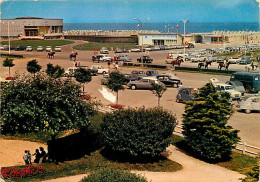 14 - Ouistreham - Riva Bella - L'arrivée à La Plage - Vue Générale - Les Jardins, Ie Casino, Le Pavillon Du Tourisme - P - Ouistreham