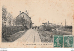 X5-41) VILLEFRANCHE (LOIR ET CHER)  LA GARE , COTE DE LA VOIE - ( ANIMATION - TRAIN )  - Andere & Zonder Classificatie