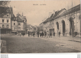 W22-01) BELLEY - LES HALLES  - ( ANIMEE -  HABITANTS - 2 SCANS ) - Belley