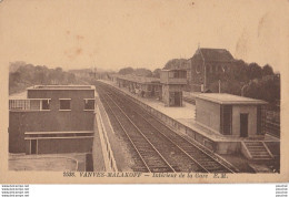 W23-92) VANVES MALAKOFF - INTERIEUR DE LA  GARE - ( 2 SCANS ) - Vanves