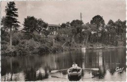 50. Pf. VEZINS. Le Lac, Départ Pour La Promenade En Barque. 19 - Autres & Non Classés