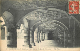 17 - LA ROCHELLE - HOTEL DE VILLE - GALERIE DU REZ DE CHAUSSEE - La Rochelle