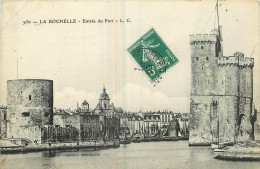 17 - LA ROCHELLE - ENTREE DU PORT - La Rochelle