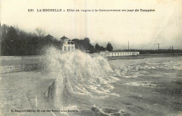 17 - LA ROCHELLE - EFFET DE VAGUE A LA CONCURRENCE - La Rochelle