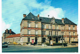 CPM CHASSENEUIL Hotel De Ville - Autres & Non Classés