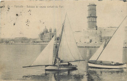 13 -  MARSEILLE -  BATEAUX SORTANT DU PORT - Oude Haven (Vieux Port), Saint Victor, De Panier