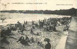 17 - LA ROCHELLE - LA PLAGE A MAREE HAUTE - La Rochelle