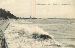 17 - LA ROCHELLE - EFFET DE VAGUE A LA CONCURRENCE - La Rochelle