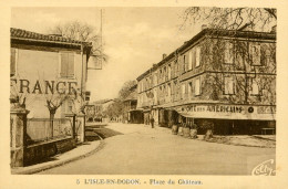 CPA-31-L'ISLE-EN-DODON - Place Du Château - Café Des Américains * Edit.Capayron* TBE* 2 Scans - Andere & Zonder Classificatie