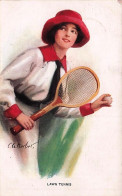 Sport - TENNIS - Illustrateur Signé -  At Your Service  - Femme  Joueuse De Tennis - 1914 - Tennis