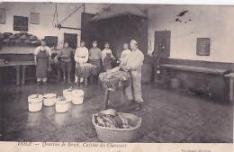 DOLE                QUARTIER DE BRACK. CUISINE DES CHASSEURS       LES BOUCHERS - Dole