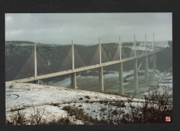 MILLAU (12 Aveyron) Le Viaduc - Un De Mes Atouts, Me Fondre Dans Le Paysage En 2007 - Millau