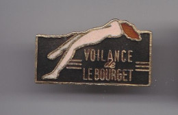 Pin's Voilance De Le Bourget Réf 4183 - Marques