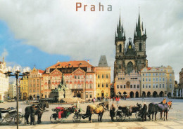 - PRAGUE (Tchéquie) - The Old Town Square . Tyn Church  - Scan Verso - - Czech Republic