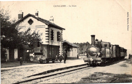 83 CAVALAIRE - La Gare - Chemin De Fer - Train - Cavalaire-sur-Mer