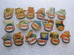 PIN'S    LOT  17  CORA - Other & Unclassified