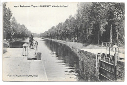 Cpa...Barberey...(Aube)...environs De Troyes...bassin Du Canal...animée...(écluse)... - Autres & Non Classés