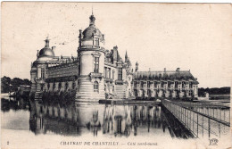 In 6 Languages Read A Story: Le Chateau De Chantilly. Côté Nord-Ouest. La Façade. | The Castle North-Western Side. - Chantilly