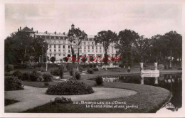 CPSM BAGNOLES DE L'ORNE - LE GRAND HOTEL ET SES JARDINS - Bagnoles De L'Orne