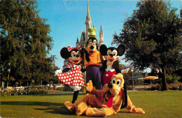 Parc D'Attractions - Walt Disney World - Mickey Minnie Goofy And Pluto Pose In Front Of Cinderella's Castle - CPM - Cart - Disneyworld