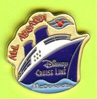 Pin's Mac Do McDonald's Disney Bateau De Croisière All Aboard! - 4A15 - Disney