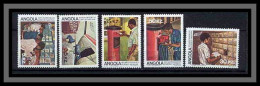 Angola N°675 /679 CREATION DE LA POSTE COTE 6 EUROS - Angola