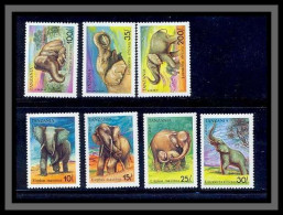 Tanzanie (Tanzania) 032 N°796/802 éléphantS Série Complète Cote 7.50 MNH ** - Elefanti