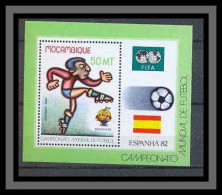 Mozambique - N° 13 BLOC Football (Soccer) COUPE DU MONDE Espagna 1982 - 1982 – Spain