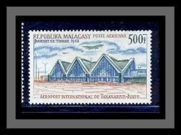 Madagascar Malagasy 037 PA N°105 Journée Du Timbre (Stamp's Day) 1968 Cote 9.25 MNH ** - Journée Du Timbre