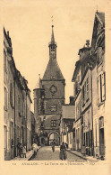 FRANCE - Avallon - Vue Sur La Tour De L'Horloge - N D - Animé - Vue Générale - Carte Postale Ancienne - Avallon