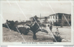 Cg1 Cartolina Marina Di Massa Ville Sulla Spiaggia Toscana - Massa