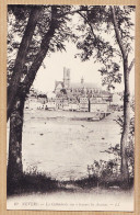 00046 ● NEVERS Nièvre La Cathédrale Vue à Travers Les ACACIAS 1910s Edition LEVY 10 - Nevers