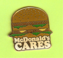 Pin's Mac Do McDonald's Cares - 4A26 - McDonald's